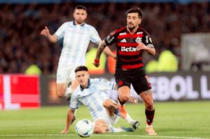 Flamengo disputa título internacional nesta temporada