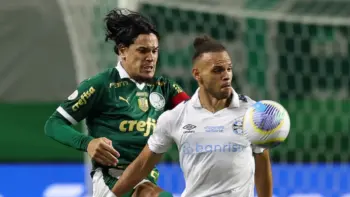Grêmio enfrenta o Palmeiras em confronto direto